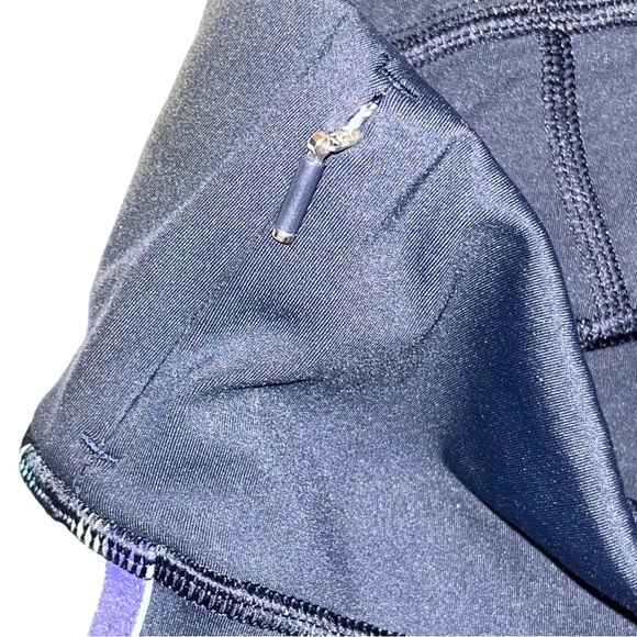 Athleta Navy Blue Contender Side Stripe Capri Tights Leggings - Picture 4 of 12